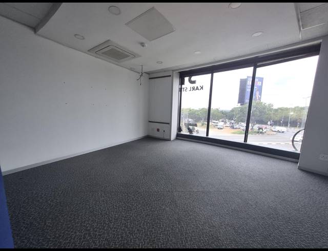 1,386M² OFFICE TO LET IN RIVONIA